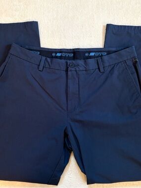 Vineyard Vines On The Go Men's Navy Performance Flat Front Chinos Sz 36